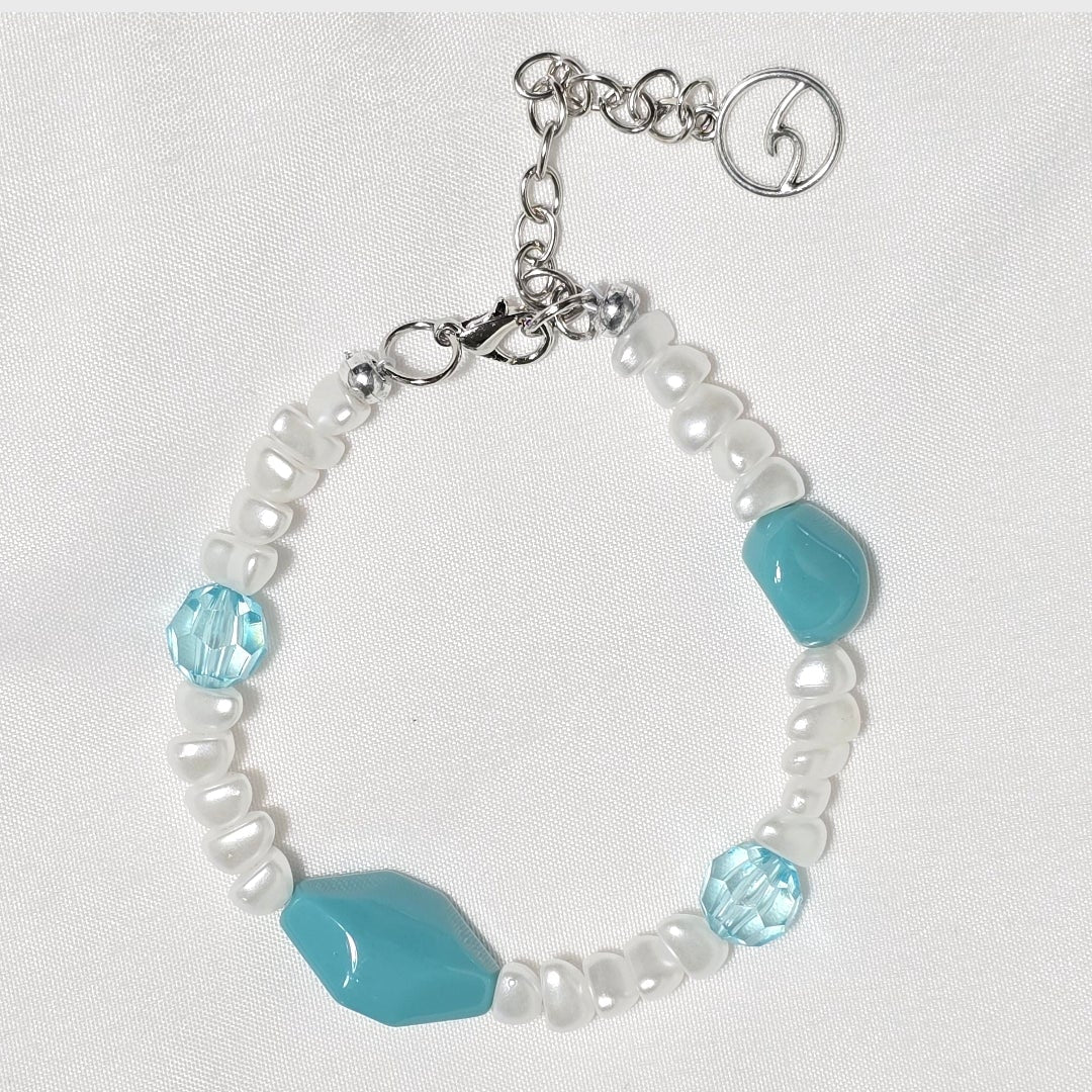 Ocean Life Beach Stackable White and Torquiose  Mixed Beaded Stretchy Bracelets