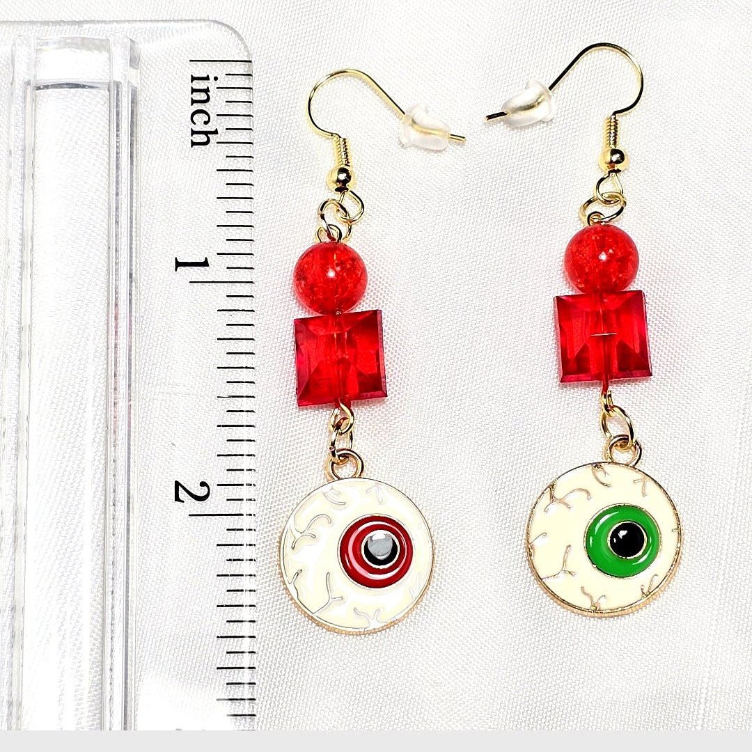 Mismatched Insomnia Eye Gothic Earrings: Halloween Gothic