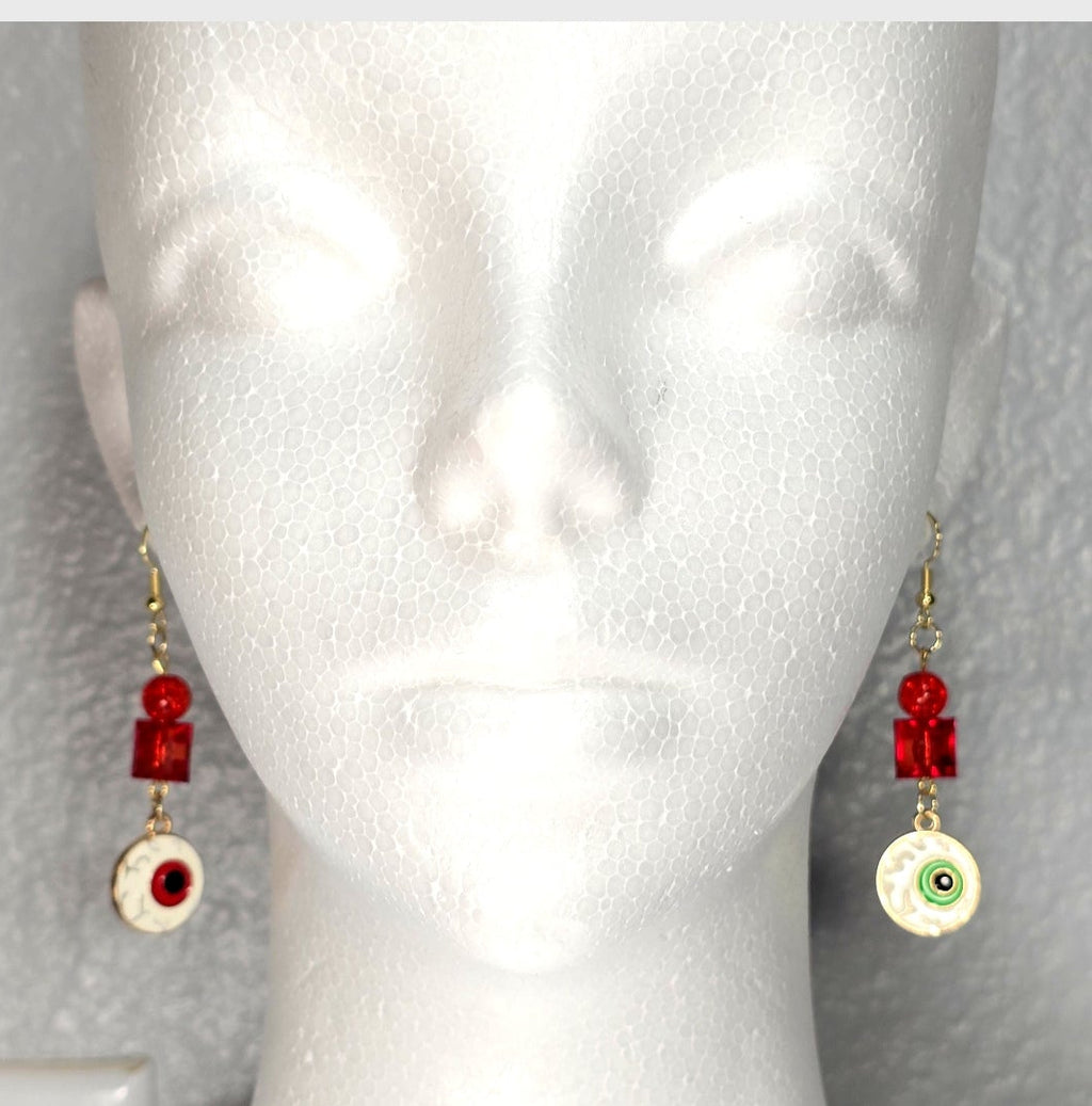 Mismatched Insomnia Eye Gothic Earrings: Halloween Gothic