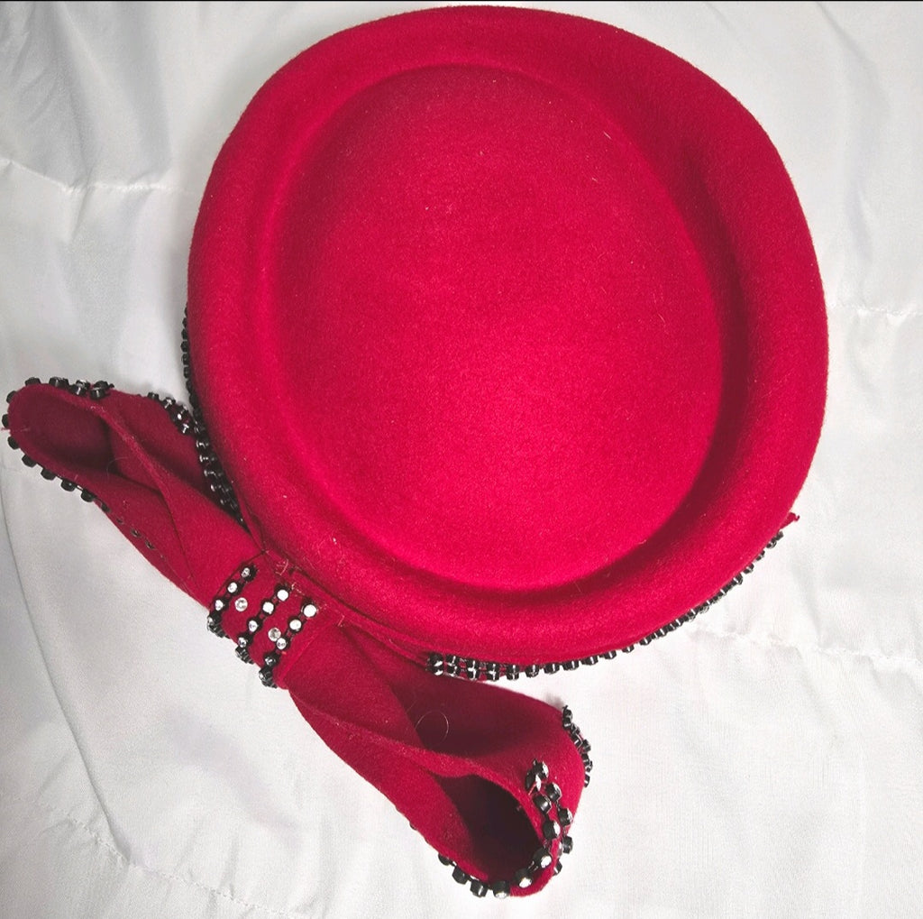 Hopeless Romantic 100% Wool  Red Church Wedding Derby Fascinator Hat with Bow